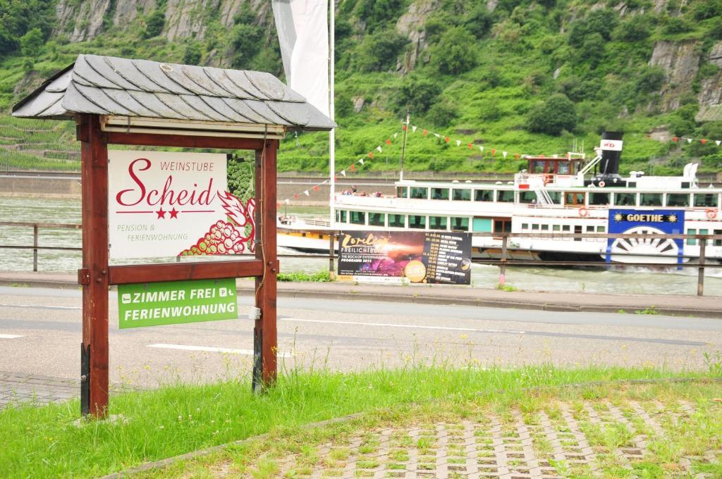 Pension / Ferienwohnungen Scheid Kestert Dış mekan fotoğraf